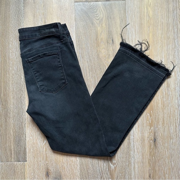 RtA Kiki Flare Crop Raw Hem Jeans in Black Dusk Wash Los Angeles - Size 25 - Picture 11 of 16